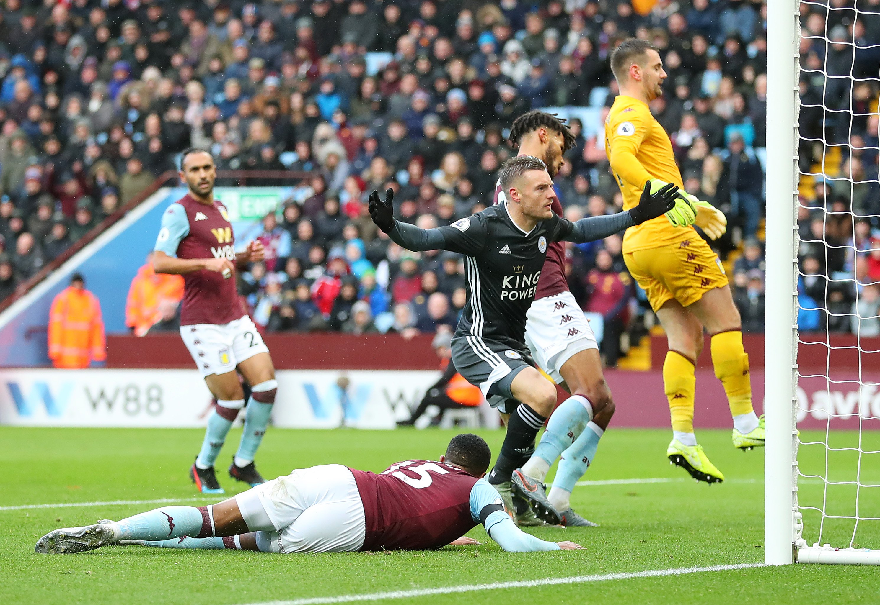 约球员时 约球员时